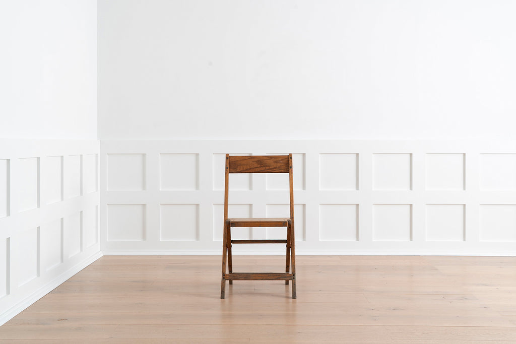 Sliding Seat Folding Chair