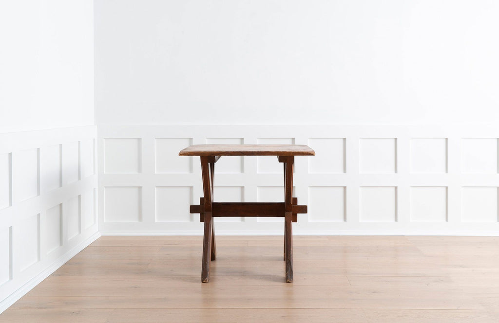 Vermont Tavern Table