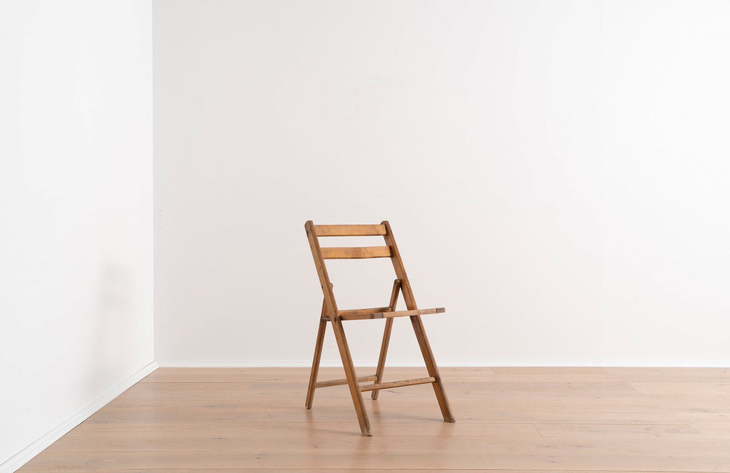 Simple Folding Chair