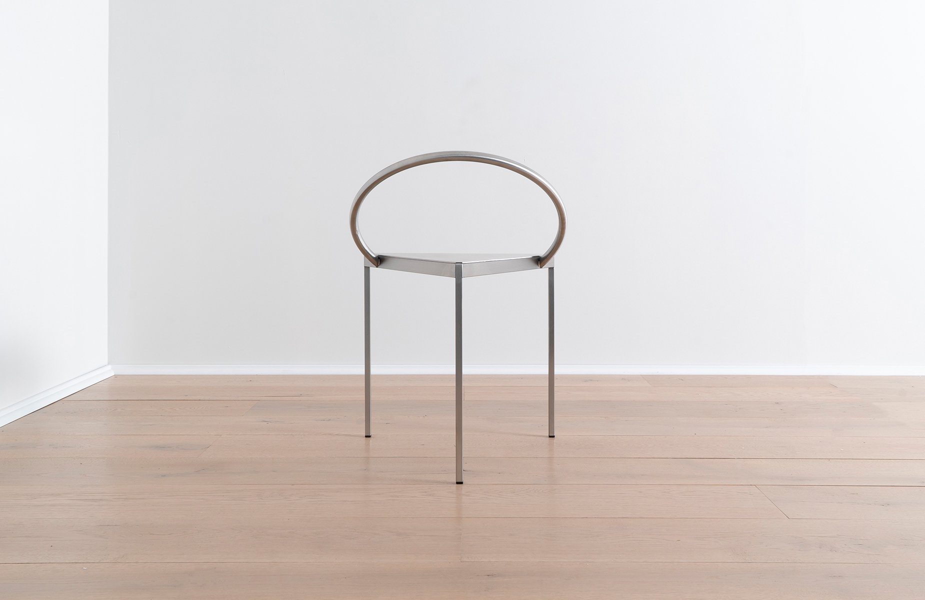 Triangolo Chair - Danish Design Interior, Small Accent Chair