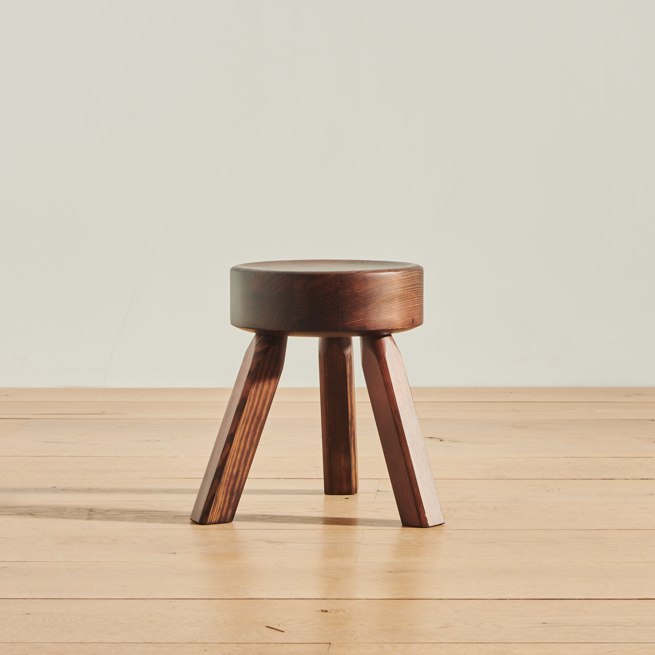 FRAMA（フラマ）エーエムエル スツール｜5%point | THE CONRAN