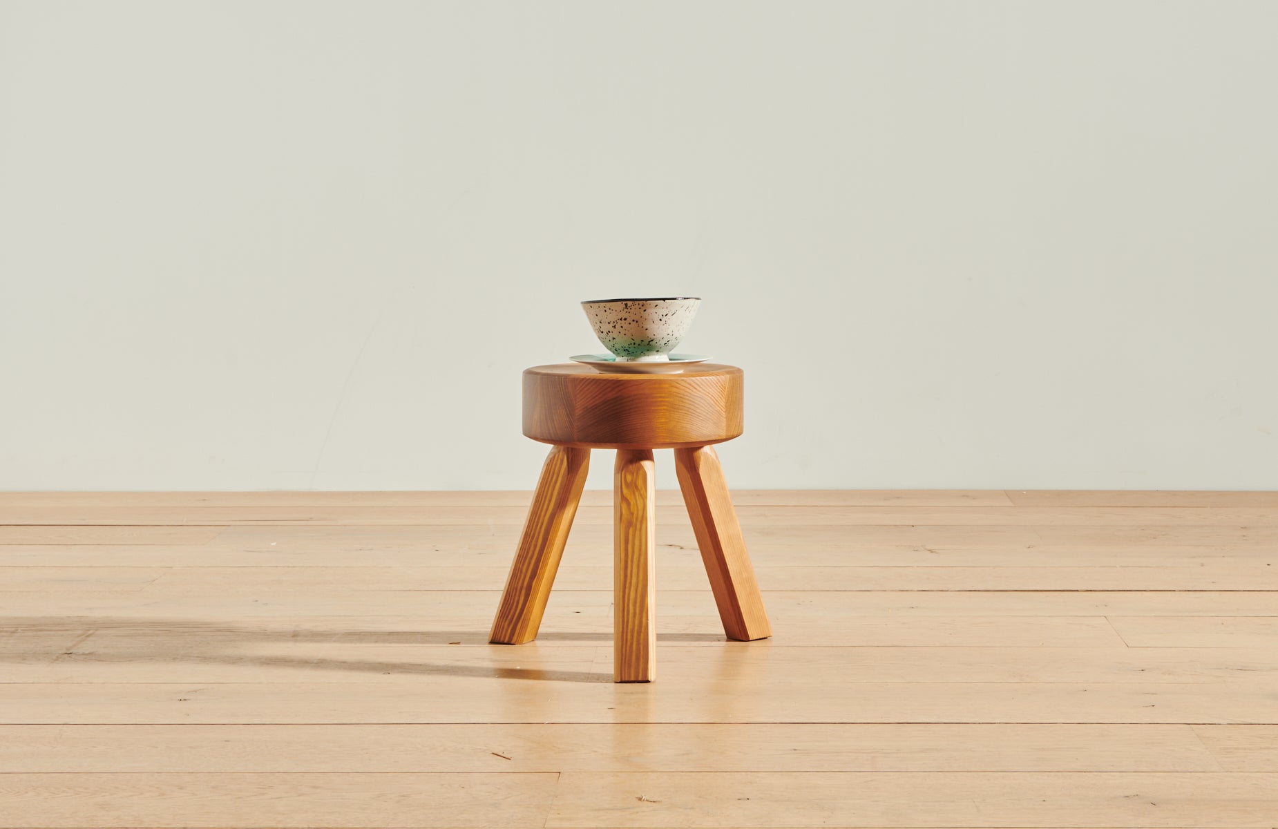 FRAMA（フラマ）エーエムエル スツール｜5%point | THE CONRAN